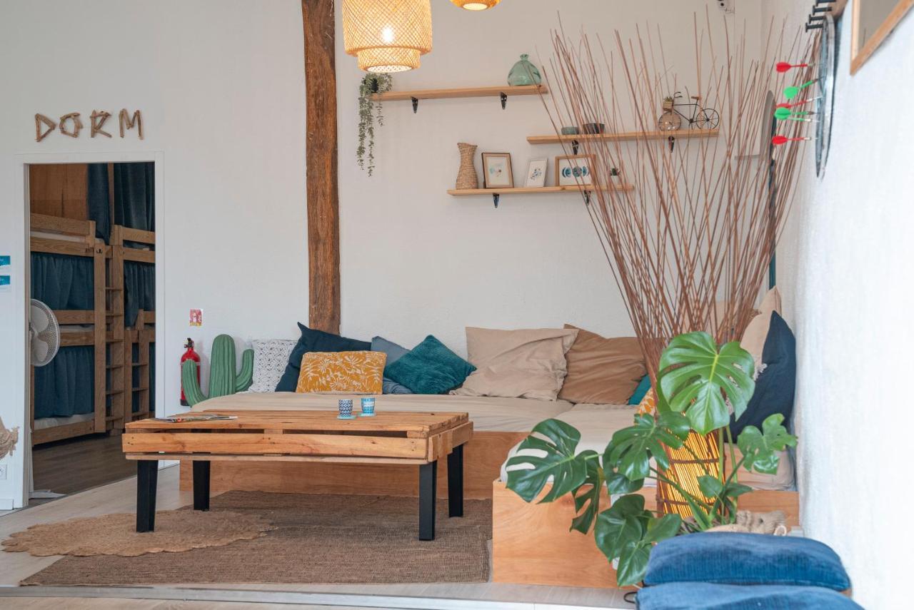 Garden - Utopy Hostel Biarritz Eksteriør billede